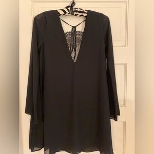 Like New! Forever 21 Long Sleeve Dress Size Small